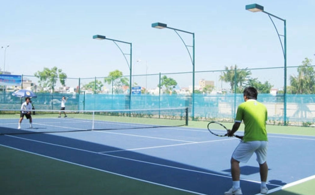 Sân cầu lông - Tennis